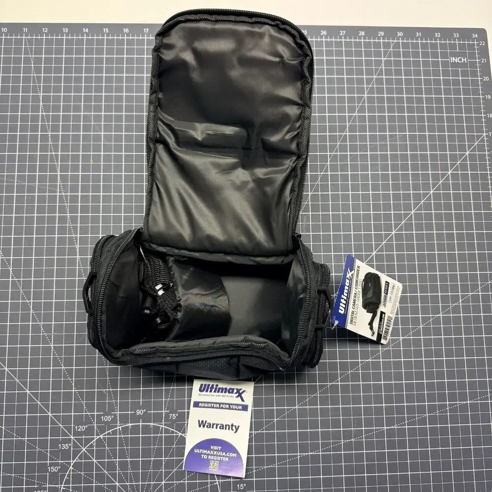 Deluxe Medium Camera Bag for Nikon COOLPIX P900 B500 B700 Panasonic FZ300 FZ80